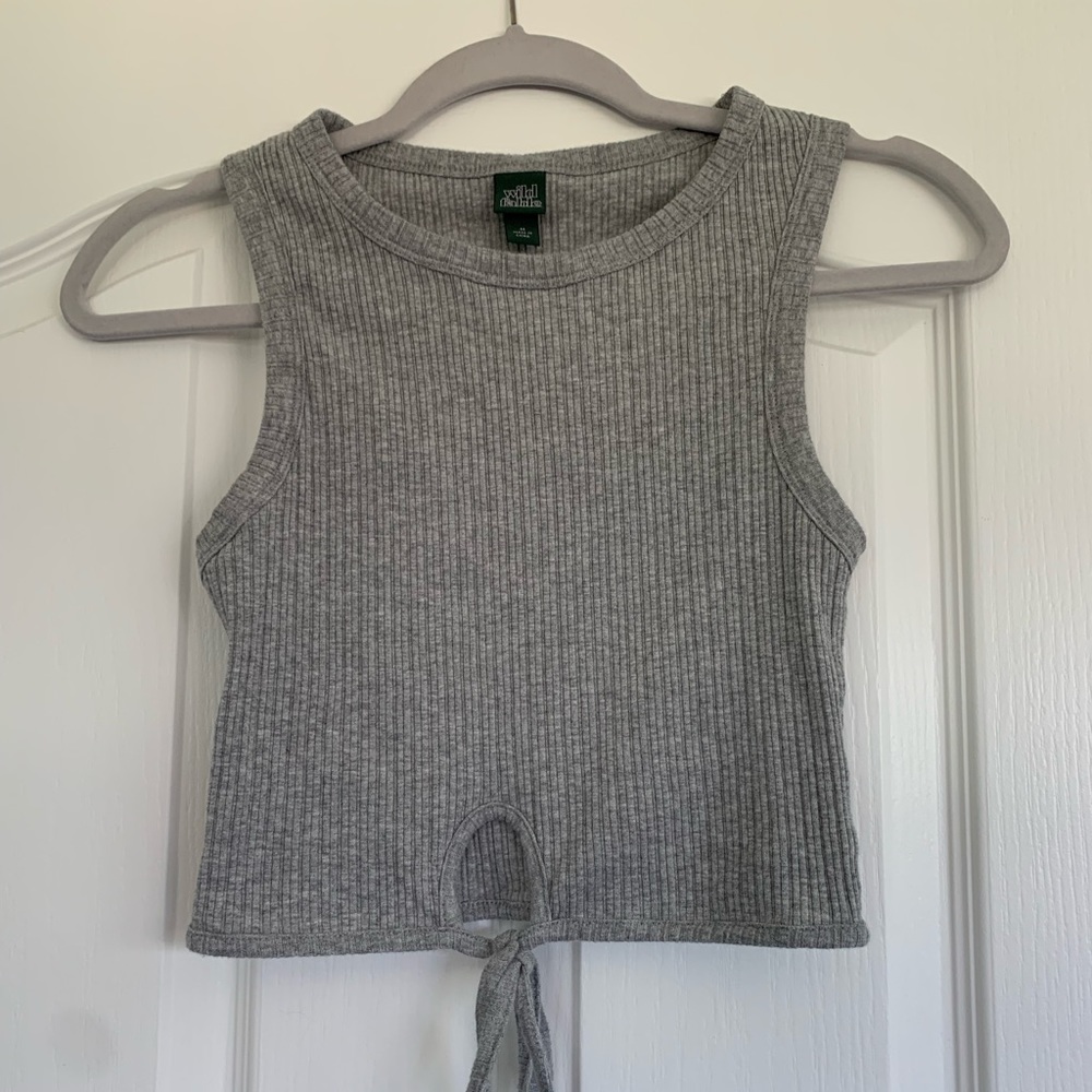 Cropped front-tie top